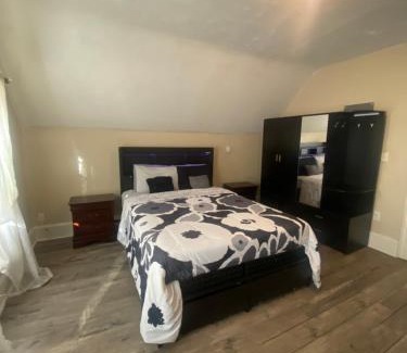 Brockton House | Private bedroom 9
