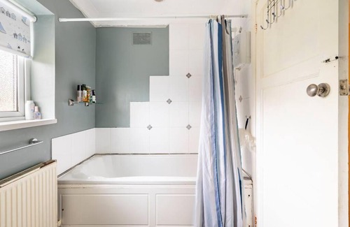 Street House | Private bedroom in quiet house.
