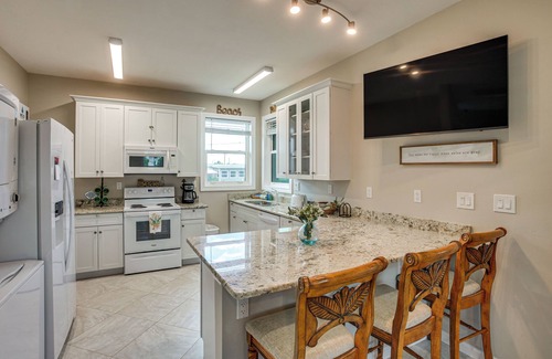 El Jobean Apartment | Private Boat Dock: Canal-Front Port Charlotte Gem
