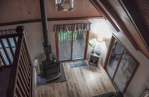 Markville Cabin | Private Cabin - 5 acres - near Hinckley Casino!