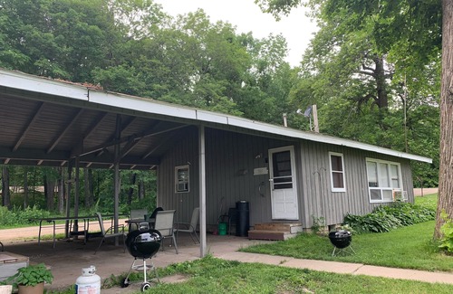 Garrison Cabin | Private cabin on serene lake. Small family owned resort. Great fishing lake.
