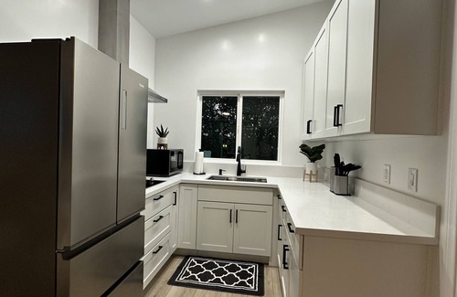 Lakeside House | Private Casita on Surf Ranch is centrally located. to all San Diego attractions