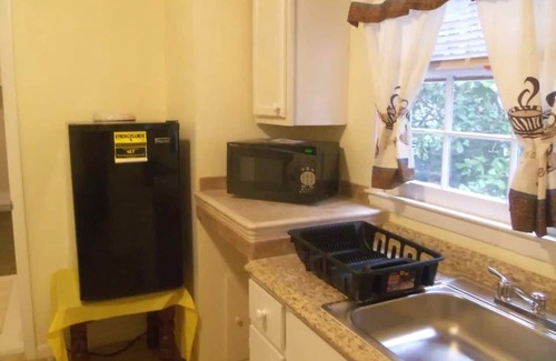 Mobile Apartment | Private Charming Small Apartment