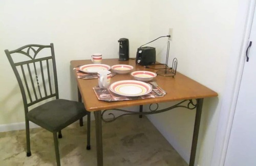 Mobile Apartment | Private Charming Small Apartment