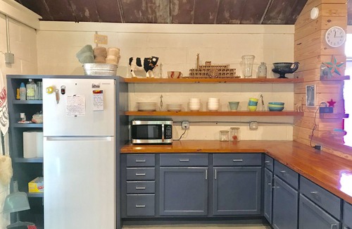 Auburn House | Private Country Farmhouse Just Minutes From Auburn University
