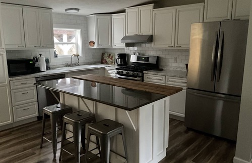 Black Creek House | Private country home-250 acres in Enchanted Mountains family-pet friendly, pond
