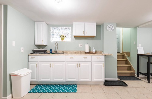 Nutley Apartment | Private Cozy Basement 2 br Apt. 30mins to NYC!