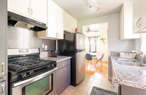 Normal Heights House | Private Cozy Clean, close to EVERYTHING