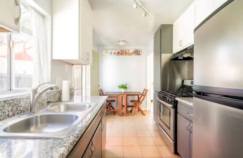Normal Heights House | Private Cozy Clean, close to EVERYTHING