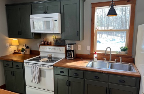 Alburg House | Private, Cozy House!