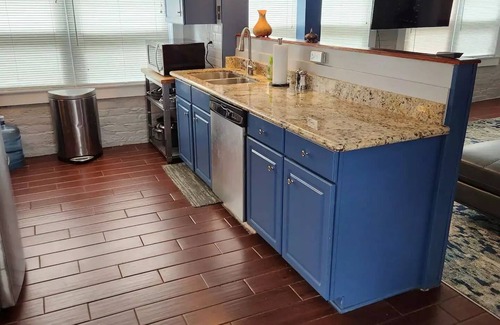Treme Apartment | Private cozy lower 2 bedroom apartment in Mid City New Orleans
