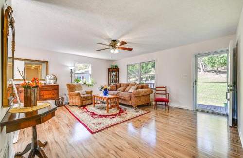 Berkeley Springs House | Private Deck Berkeley Springs Getaway!