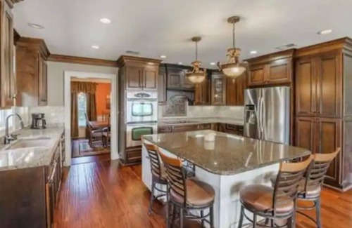 Lake Murray of Richland House | Private Dock & LAKE access! Hottub! Play area!