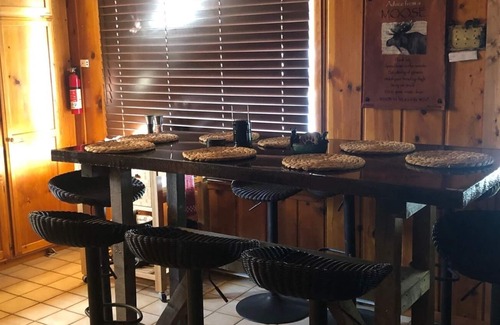 Sula Cabin | Private East Fork River Cabin, 2 acres, 30 minutes to ski hill & Darby