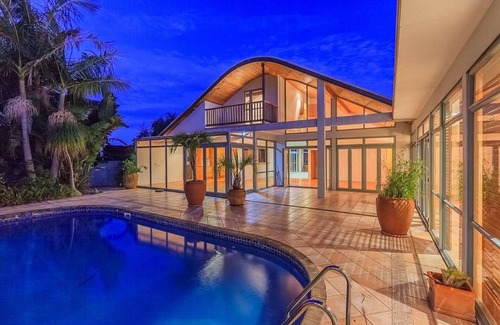 Rothesay Bay House | Private en-suite with a feel being in a mini resort. Minimum stay 3 nights.