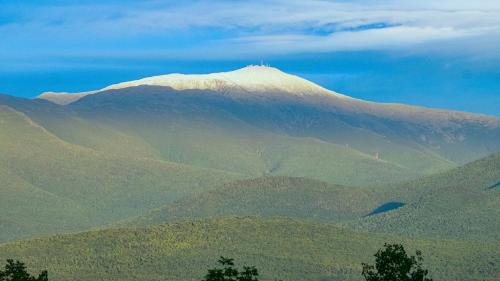 Jefferson House | Private Family-Friendly Mountain Retreat, 30 Acres, Panoramic View, Fire Pit