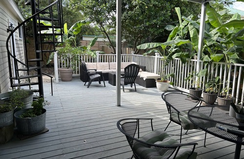 Lower Garden District House | Private Garden District Home