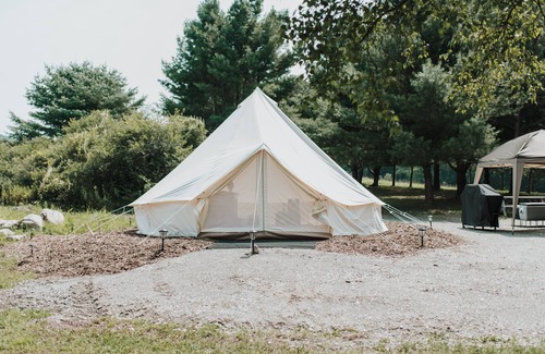 Salem RV Rental | Private Glamping Site at Family-Run Farm, Blind Buck Valley Farmstead