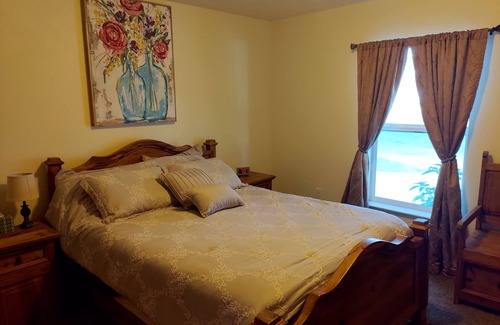 Seminole House | Private Guest house minutes from the Gulf beaches