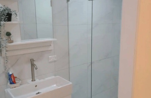 Bundall Bed & Breakfast | Private guest suite @ Sorrento