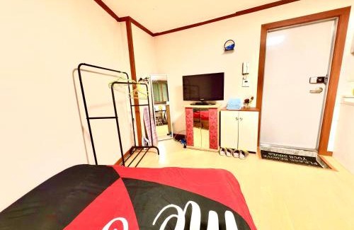 Jangchung-dong House | Private Home 1