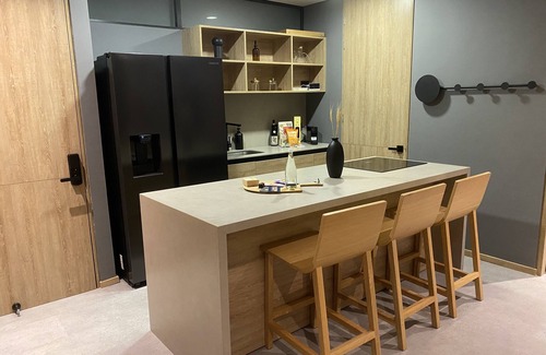 Las Lomas I Apartment | Private Hot Tub & Balcony - AC - Deluxe - Wake 1016