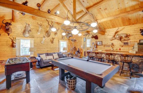 Glendale House | Private Hot Tub Hudson Valley Cabin Retreat!