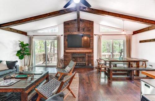 Pocono Summit House | Private Hot Tub Tree-Lined Poconos Home!