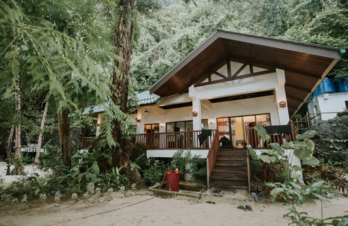 El Nido Villa | Private Island Beachfront Villa