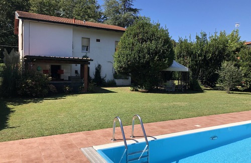 Marina di Pietrasanta Villa | Private Villa with pool and garden/Private Villa with pool and huge garden