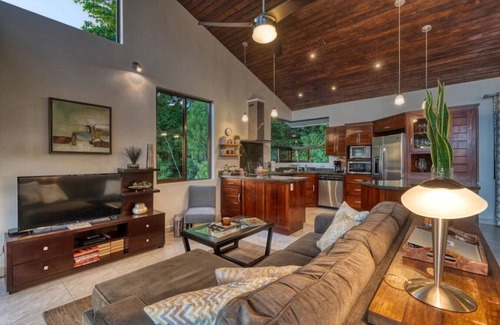 Uvita House | Private Jungle Villa w/Pool + Ocean Views, Uvita