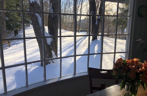 Kent House | Private Kent Getaway With Views, Pond & Pool
