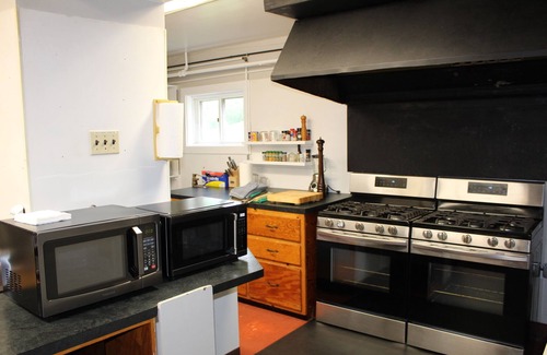 Pittsfield House | Private Killington Area Inn all to Yourself!