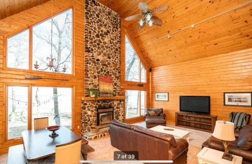 Chalet Beach Ski Chalet | Private Lakefront Sanctuary