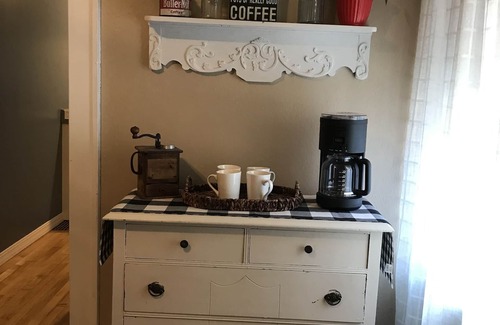 Mankato Apartment | Private Large 2 Bedroom 1 Bath Downtown Apartment
