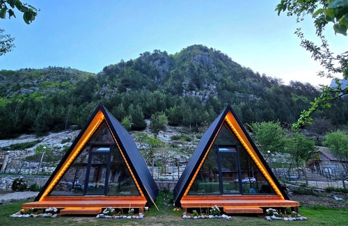 Theth Ski Chalet | Private lodge with 360° views - romantic, quiet & in the middle of the Albanian Alps