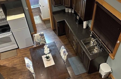 Deer Lake House | Private Loft style Guest House with access to the groom trails