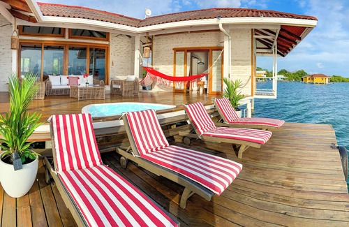 Bocas del Toro House | Private Luxury Over the Water Bungalow