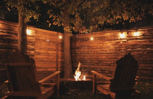 Kartepe House | Private Luxury Red House With Jacuzzi