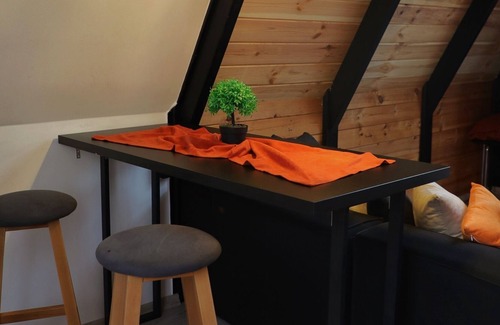 Kartepe House | Private Luxury Red House With Jacuzzi