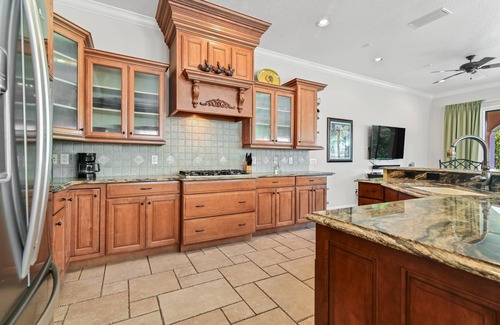 Reunion House | Private, Mediterranean Luxury on Golf Course-6 mi to Disney!