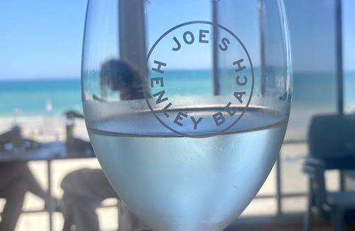 Henley Beach Apartment | Private Nautical Getaway 5min - Henley Beach, Restaurants, Shops, Golf, Bars ποΈπ»π₯