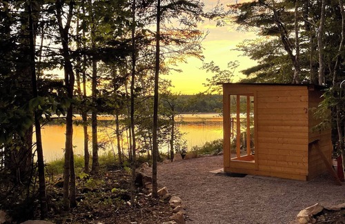 Annapolis Subdivision D Cottage | Private Nordic Spa - a perfect couple’s retreat!