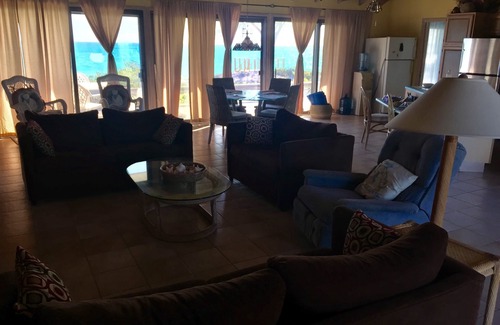 Great Exuma House | Private Oceanfront Home on Tar Bay with Beautiful Private Beach