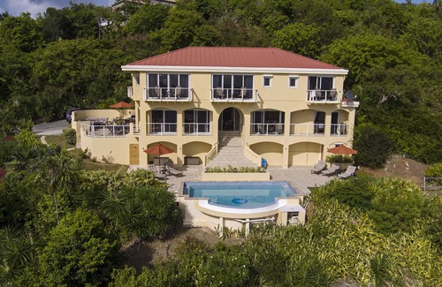 Estate Little Saint Thomas Villa | Private oceanfront villa with gorgeous sunsets!