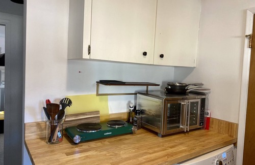 Wenatchee House | Private one bed one bath stay