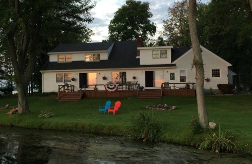 Brewerton House | Private Oneida Lake Getaway