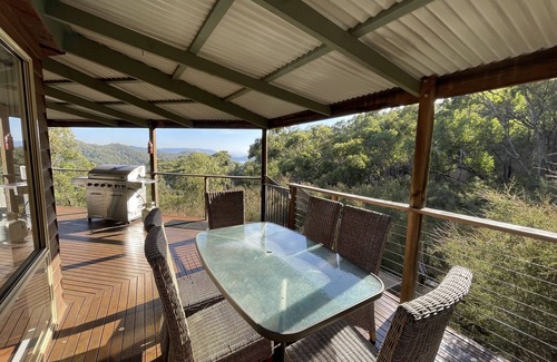 Murrindindi Shire House | Private paradise with lake view (pet friendly)