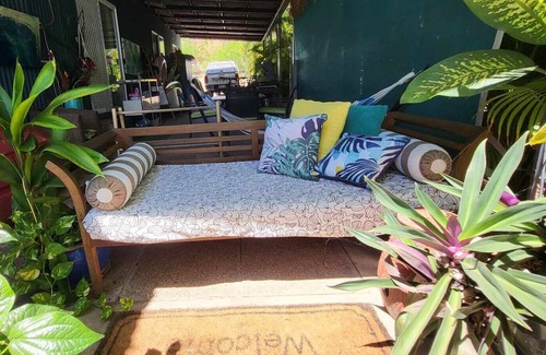 Lake Bennett House | Private pontoon on the lake with everything you need!