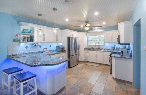 Welches House | Private Pool | 3 Mins to Welches Beach | BBQ